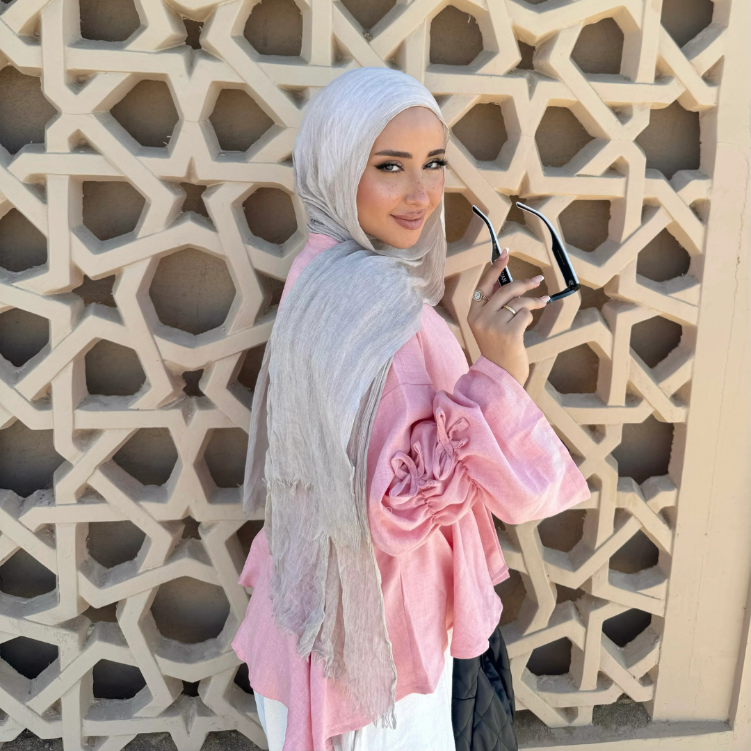 linen Blouse in baby pink