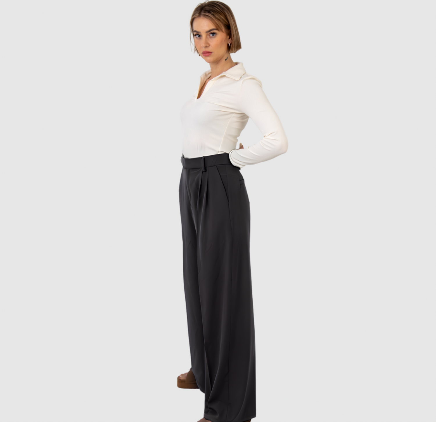 tailored pants in black